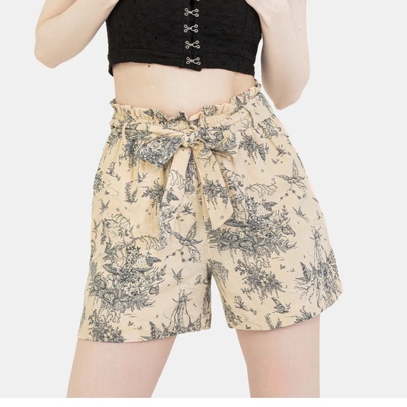 Disturbia Pants - Disturbia Maypole Paperbag High Waist Shorts